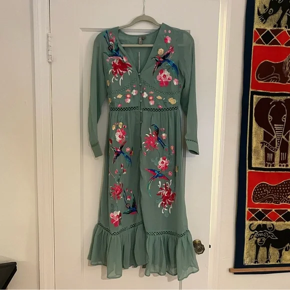 green emerald velvet dress Bergamot Blouse